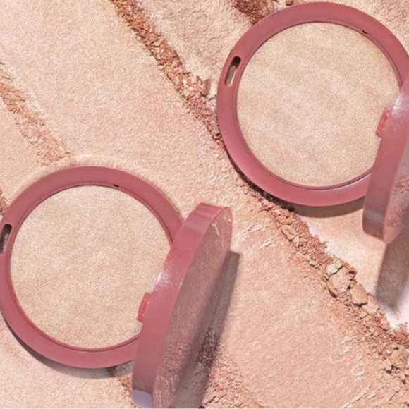 WANDER BEAUTY Wanderess Glow Highlighter
(After Hours) - Picture 13 of 13